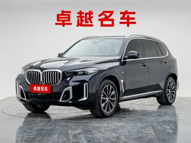 Фотография автомобиля — BMW X5