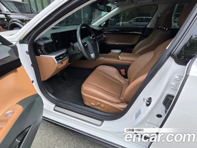 Hyundai Grandeur GN7 — Фото автомобиля 10