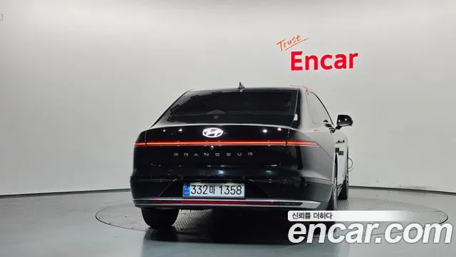 Hyundai Grandeur GN7 — Фото автомобиля 4