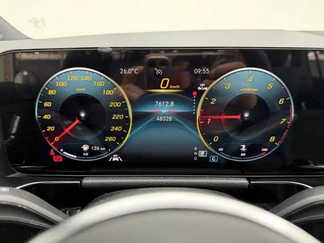 Mercedes-Benz GLA-Class — Фото автомобиля 14