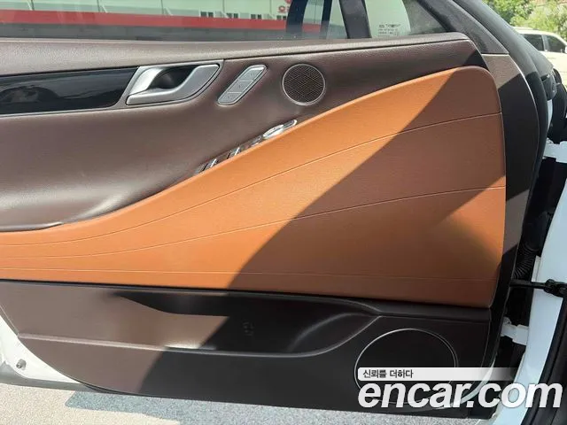 Genesis G80 RG3 — Фото автомобиля 15