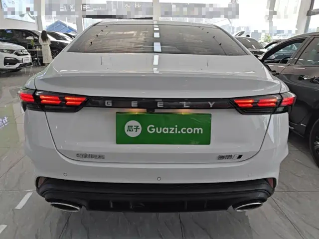 Geely Binrui — Фото автомобиля 5