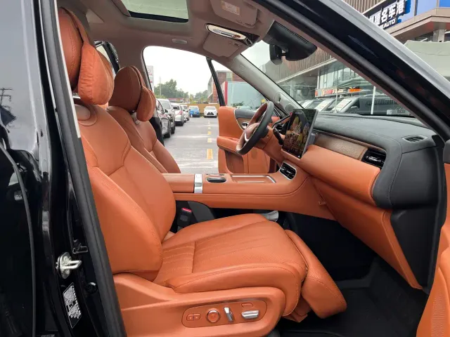 GAC Trumpchi Xiangwang S9 — Фото автомобиля 11