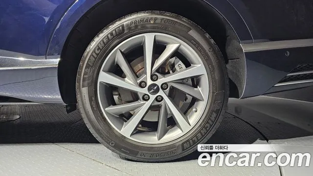 Genesis GV80 2.5T Бензин 2WD — Фото автомобиля 21