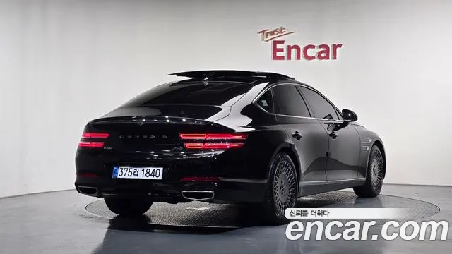 Genesis G80 Бензин 2.5 турбо AWD — Фото автомобиля 2