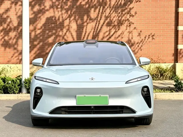 Nio ET5 — Фото автомобиля 2