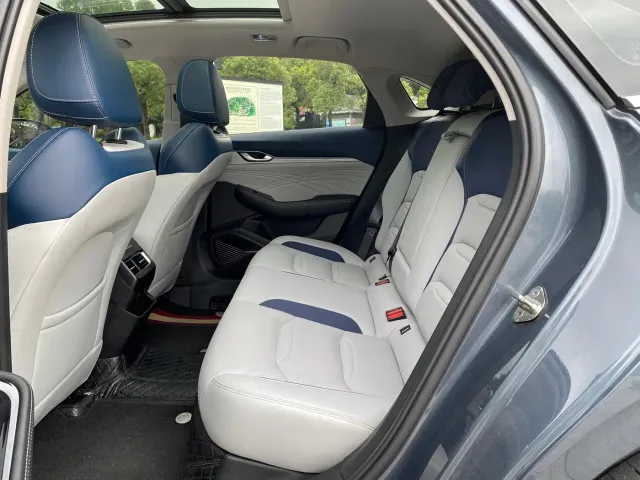 Geely Xingrui — Фото автомобиля 9