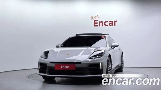 Porsche Panamera — Фото автомобиля 3