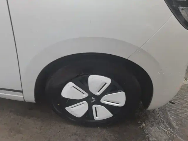 Wuling Hongguang Mini EV — Фото автомобиля 6