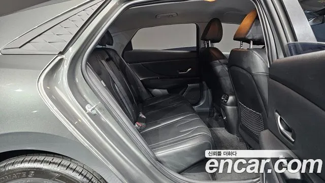 Hyundai Avante CN7 — Фото автомобиля 21