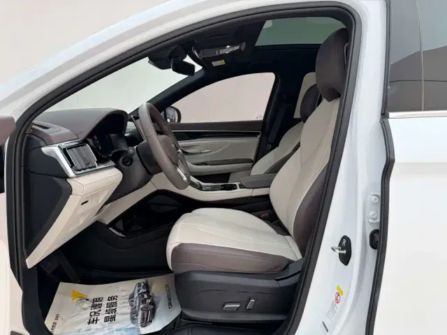 BYD Song PLUS — Фото автомобиля 13