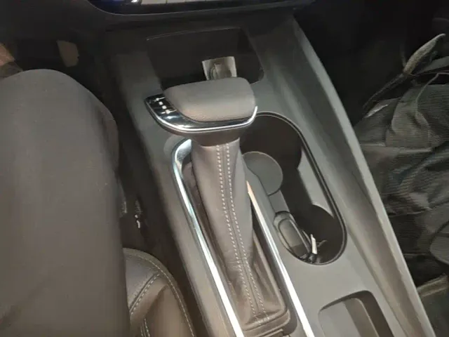 Buick Velite 6 — Фото автомобиля 13