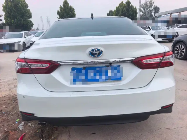 Toyota Camry — Фото автомобиля 9