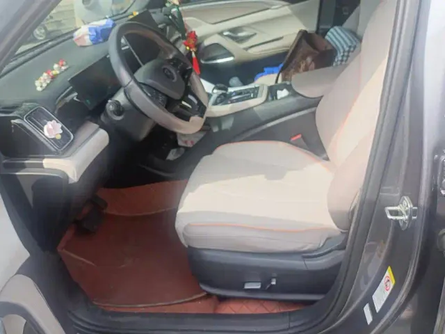 BYD Song Pro — Фото автомобиля 9