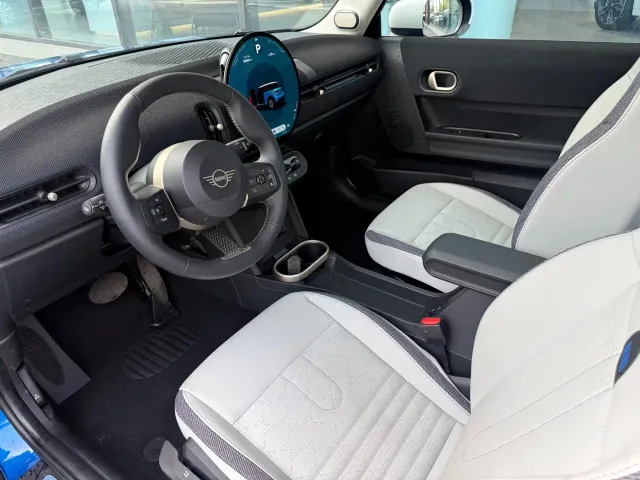 MINI Hatch — Фото автомобиля 4