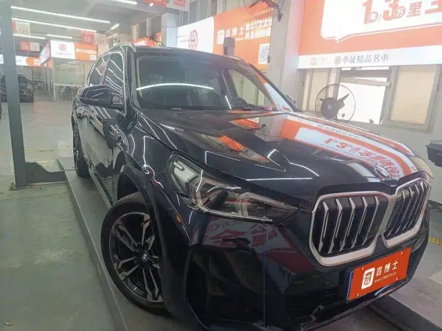 BMW X1 — Фото автомобиля 2