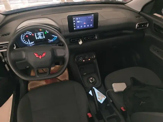 Wuling Hongguang — Фото автомобиля 9