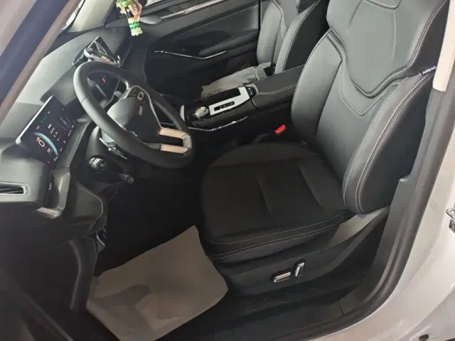 Haval H6 — Фото автомобиля 14