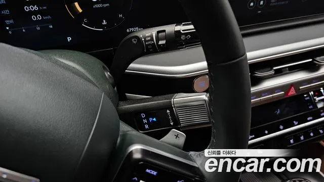 Hyundai Grandeur Grandeur (GN7) 2.5 Бензин 2WD — Фото автомобиля 9