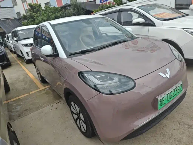 Wuling Bingo — Фото автомобиля 3