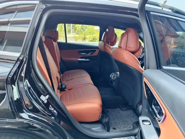 Mercedes-Benz GLC-Class — Фото автомобиля 9