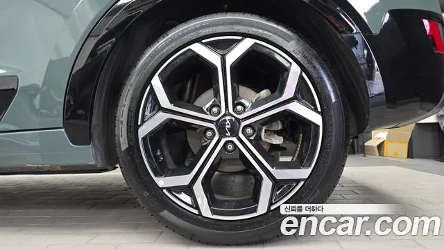 Kia Niro The All New Niro Prestige — Фото автомобиля 20