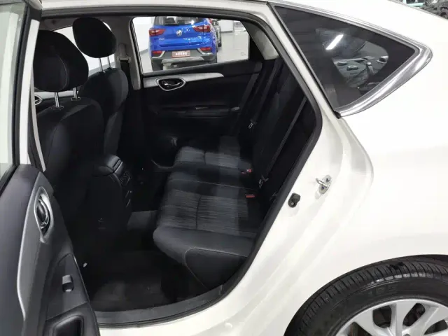 Nissan Sylphy — Фото автомобиля 15