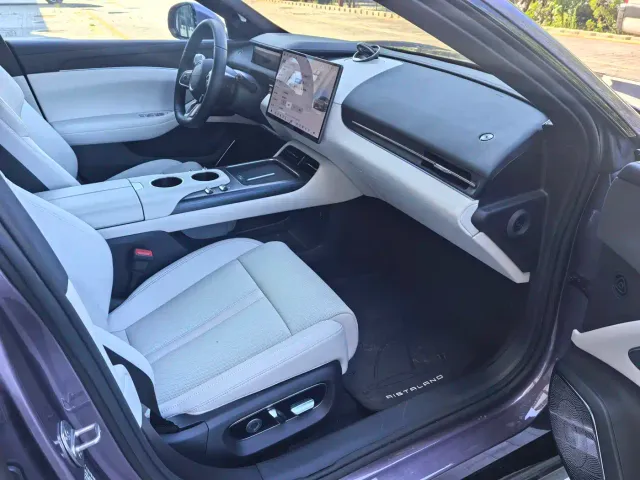 Qi Jing Opening Realm Sedan — Фото автомобиля 9