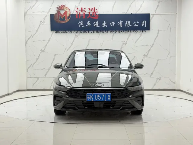 Hyundai Elantra — Фото автомобиля 2