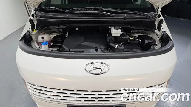 Hyundai Staria Staria Карго 3 места — Фото автомобиля 6