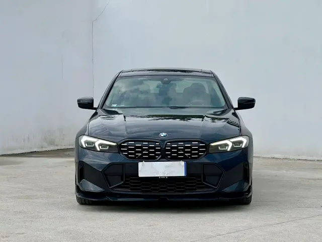 BMW 3 Series — Фото автомобиля 2