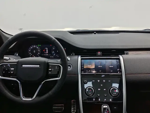 Land Rover Discovery Sport — Фото автомобиля 12