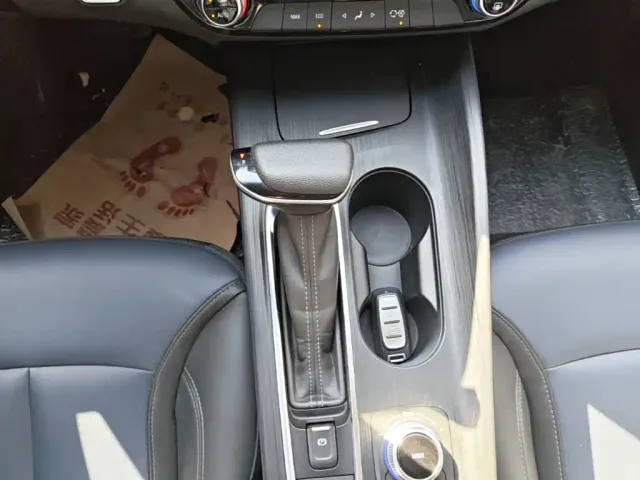 Buick Velite 6 — Фото автомобиля 13
