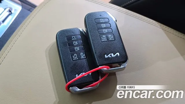 Kia Carnival 4th Gen — Фото автомобиля 24