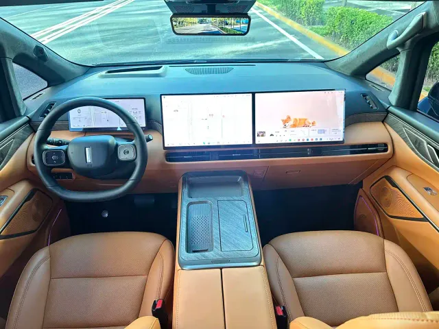Wey Alpine — Фото автомобиля 7