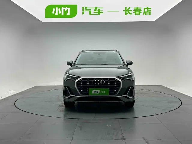 Audi Q3 — Фото автомобиля 2