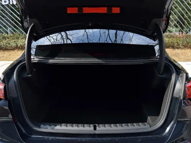 BMW 2 Series — Фото автомобиля 14