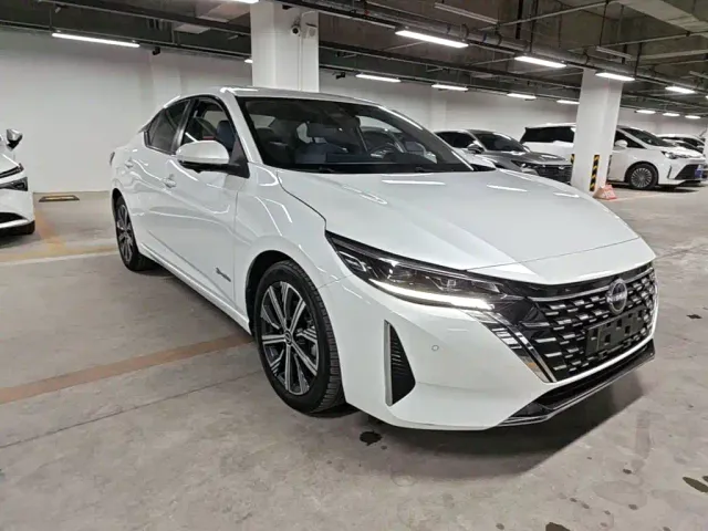 Nissan Sylphy — Фото автомобиля 3