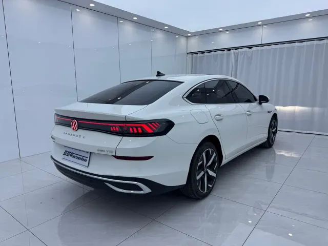 Volkswagen Lamando — Фото автомобиля 4