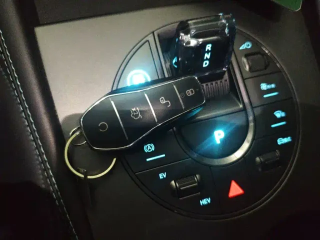 BYD Seal 06 — Фото автомобиля 9