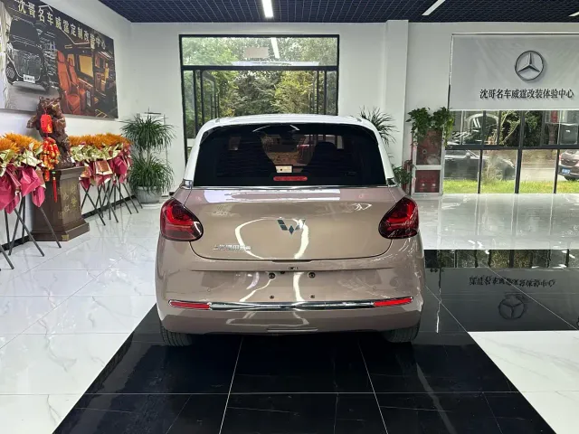 Wuling Bingo — Фото автомобиля 8