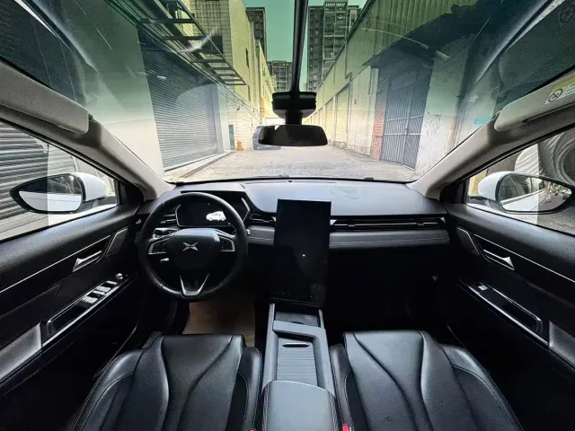Xpeng G3 — Фото автомобиля 7