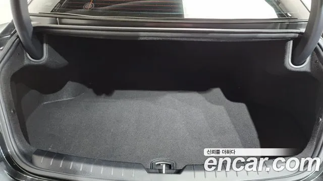 Kia K8 2.5 Бензин 2WD — Фото автомобиля 20