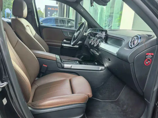 Mercedes-Benz GLB-Class — Фото автомобиля 12