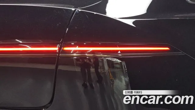 Hyundai Grandeur GN7 — Фото автомобиля 8