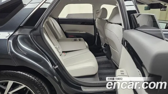 Hyundai Grandeur GN7 — Фото автомобиля 17