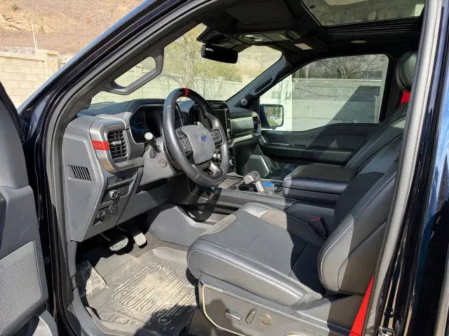 Ford F-150 Raptor — Фото автомобиля 7