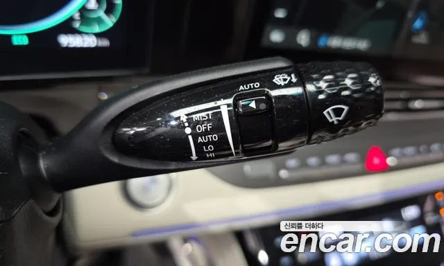 Hyundai Grandeur New — Фото автомобиля 27