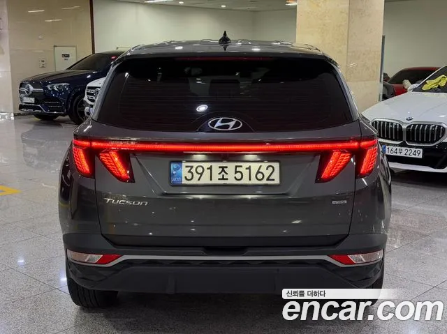 Hyundai Tucson Tucson (NX4) Бензин 1.6 Turbo 4WD — Фото автомобиля 4