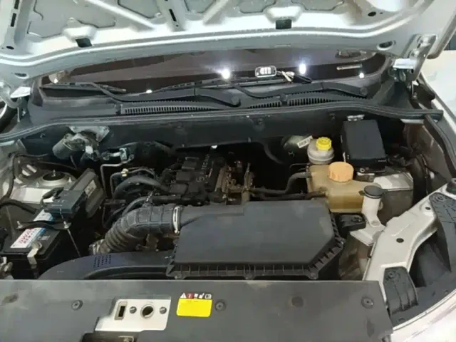 Wuling Hongguang — Фото автомобиля 19